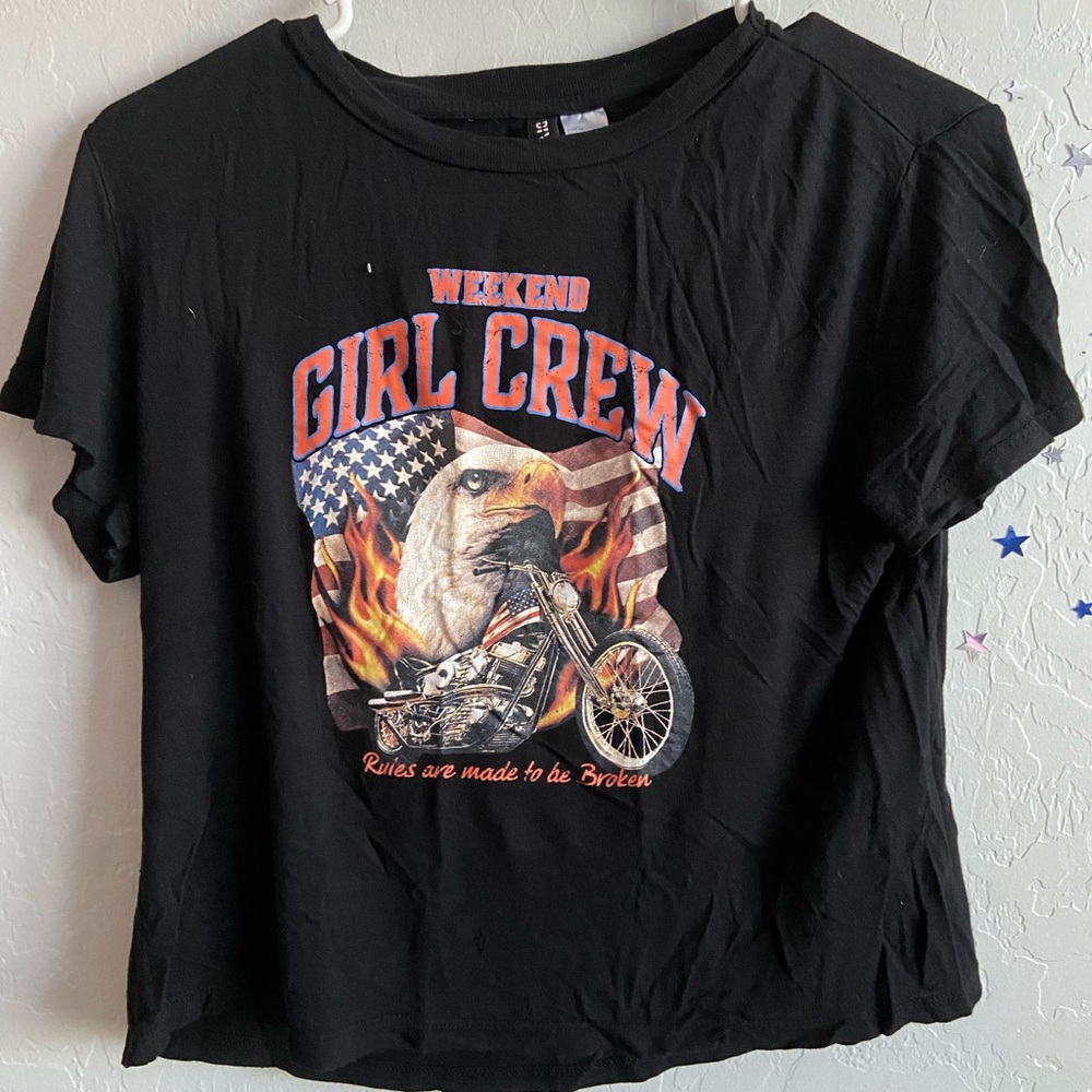 Weekend girl crew crop top